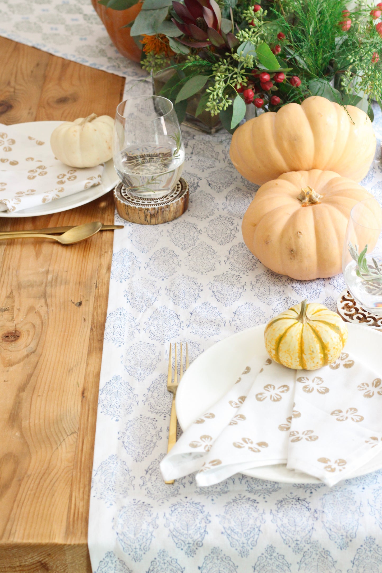 Table Runner - Vara, Navy