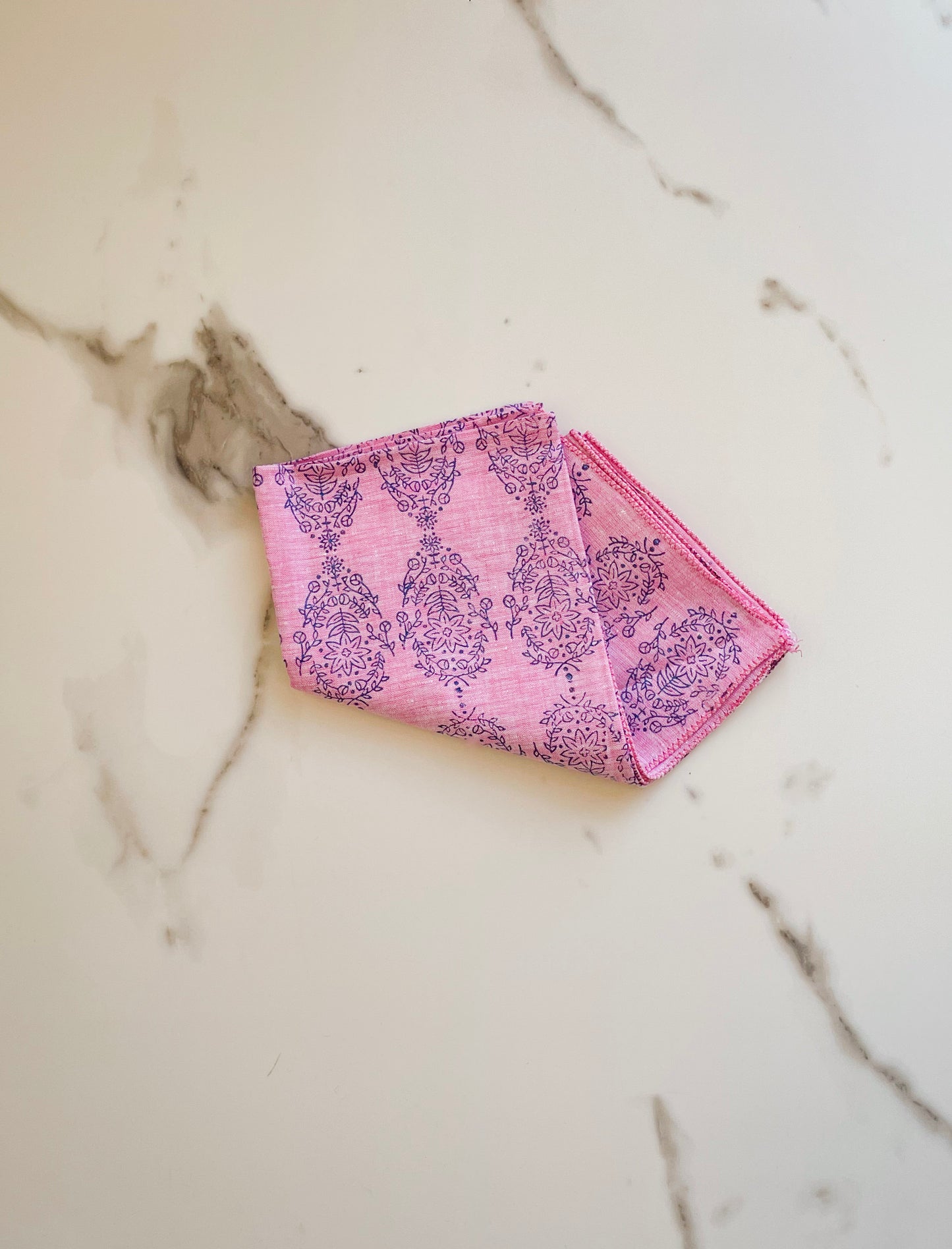 Bandana - Pink Linen with Navy Vara