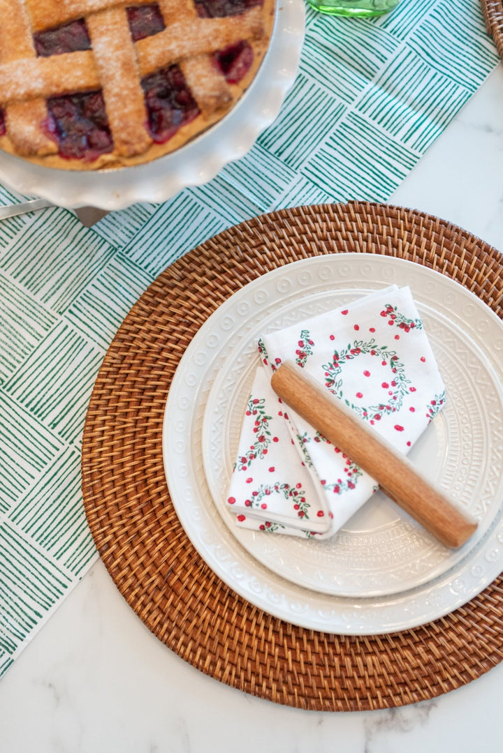 Dinner Napkins (set of 4) - Wreath, Evergreen & Red - The Mended Company