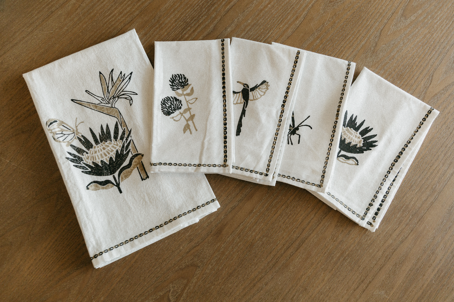 MENDED X DEMI: Dinner Napkins (set of 4) - South African Set