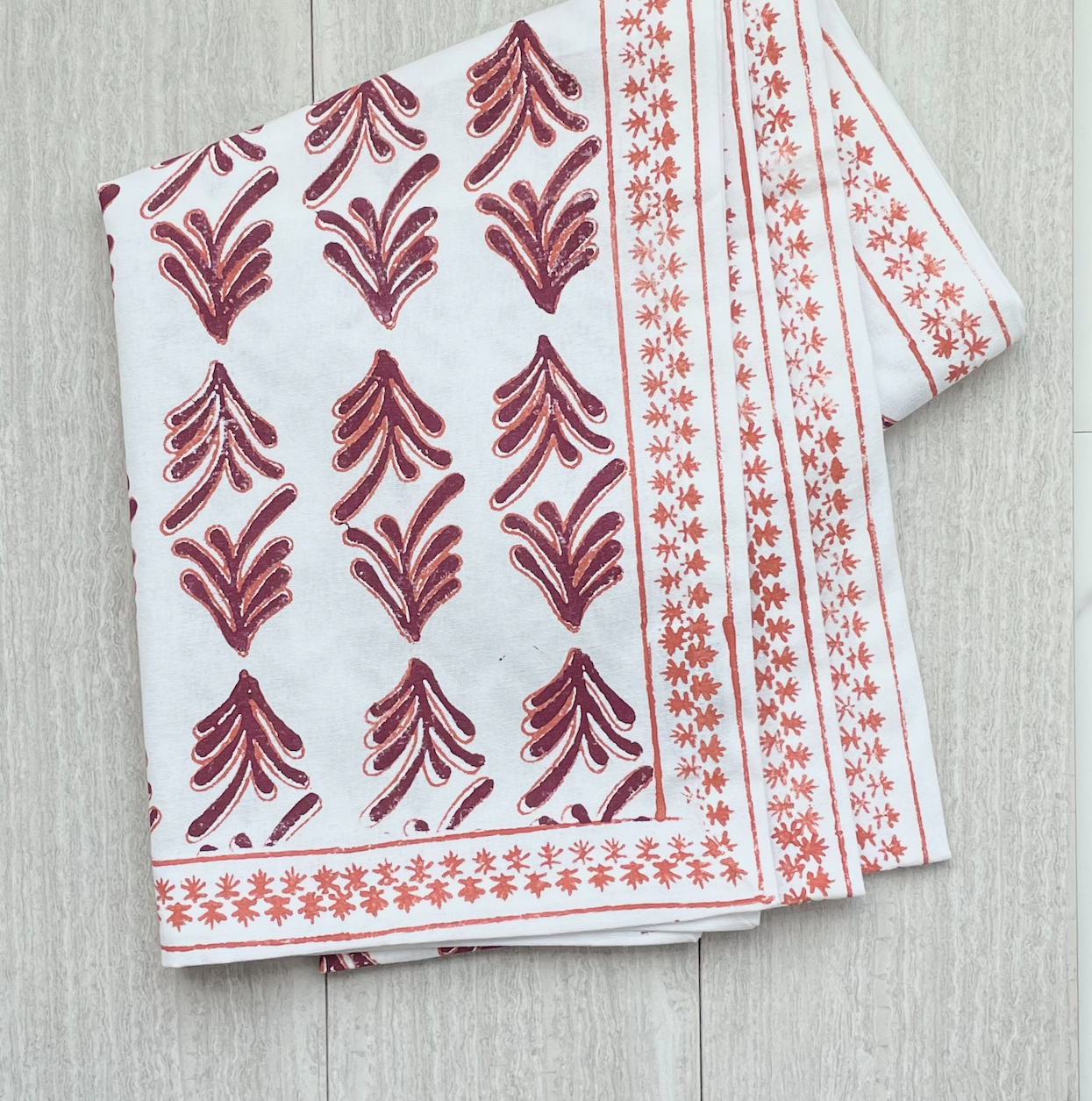 Table Runner - Palmetto, Berry & Coral