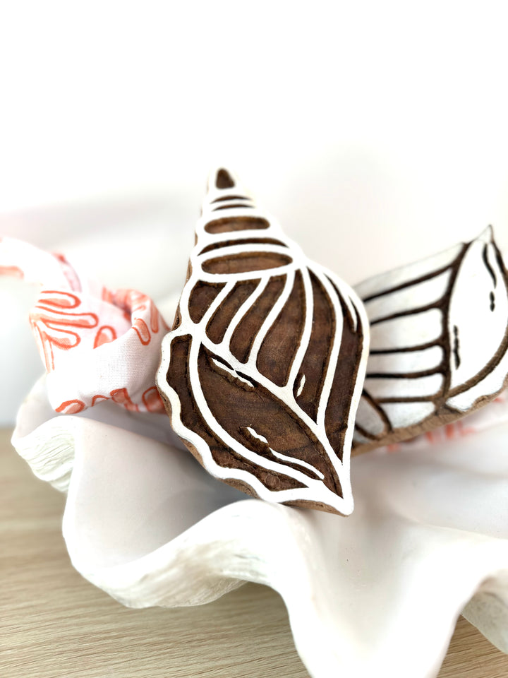 Hand-Carved Wooden - Seashell Wooden Block (Outline)
