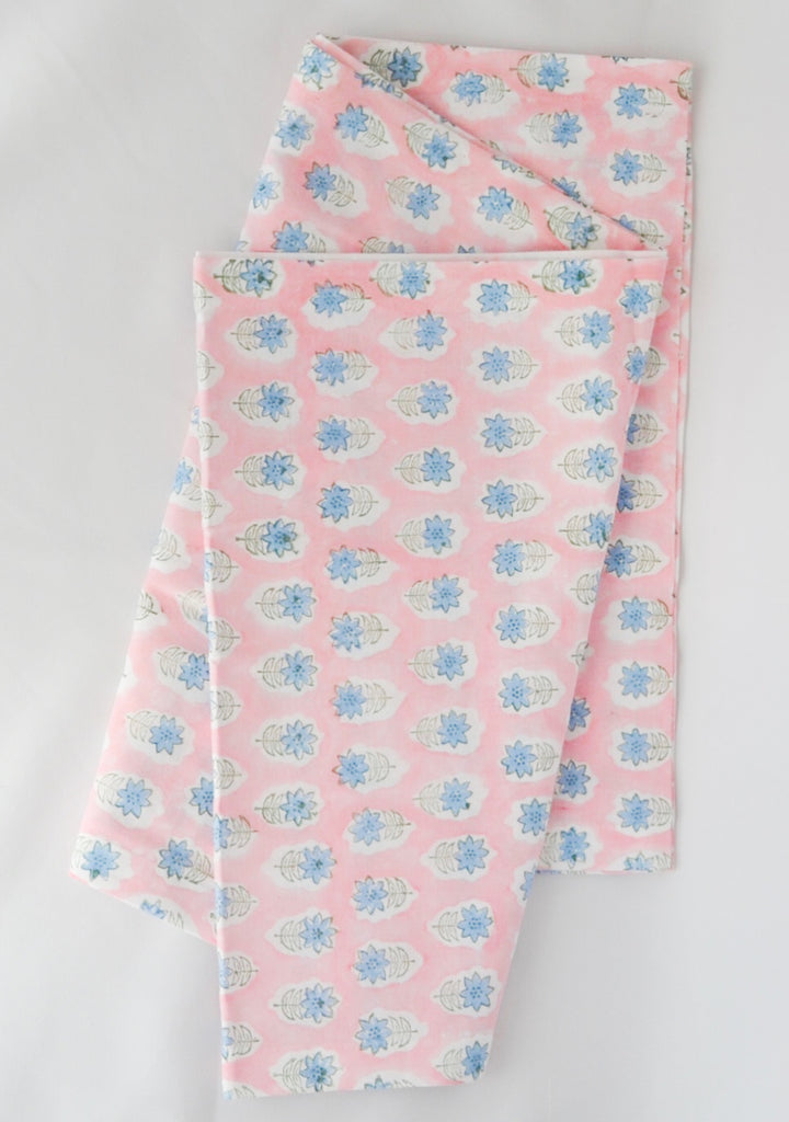 Table Runner - Lily - Rose