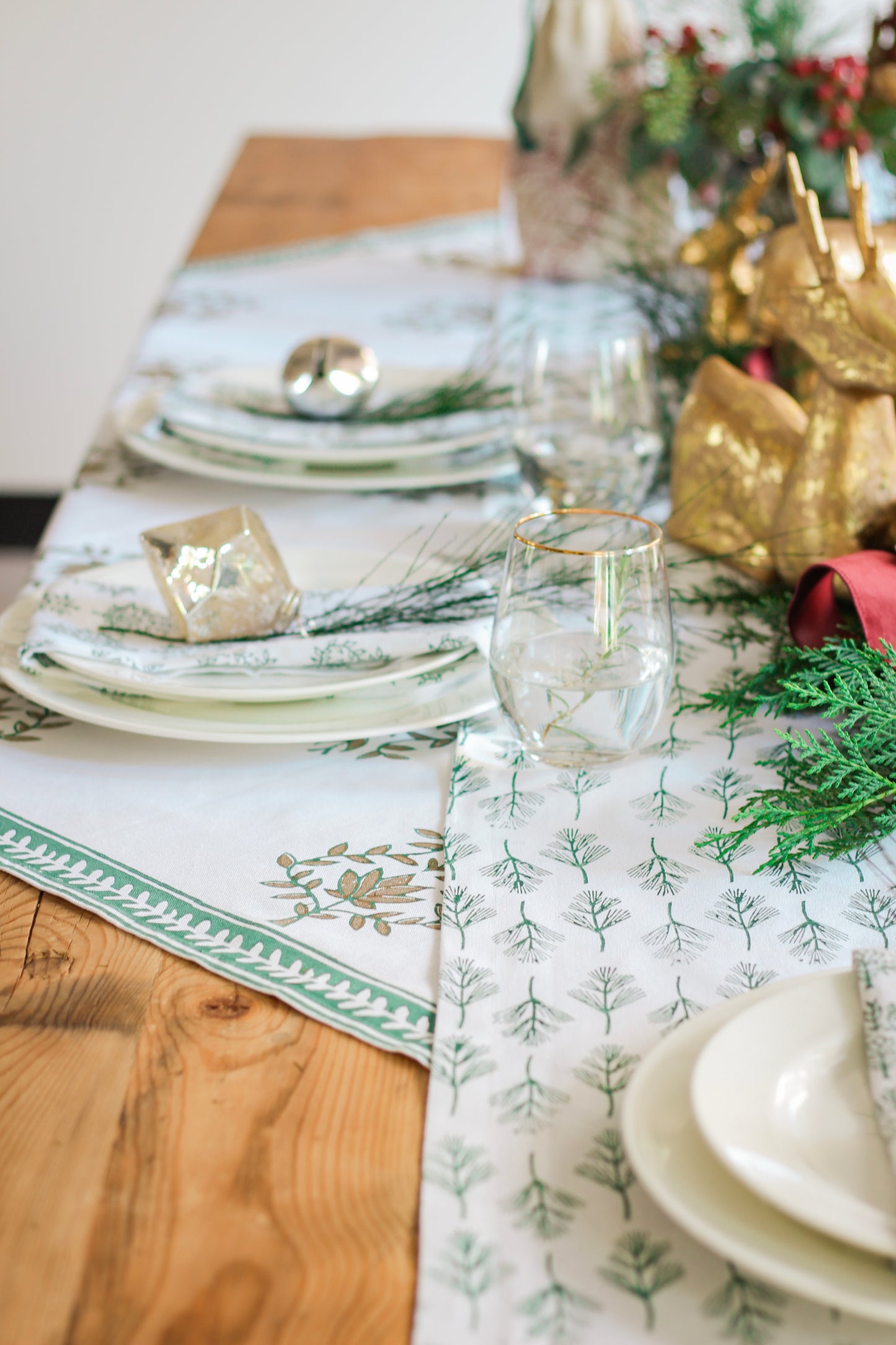 Tablecloth - Lotus (Large), Evergreen & Gold