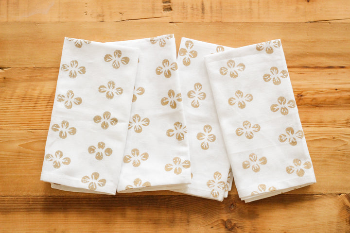 Dinner Napkins (set of 4) - Dogwood, Gold