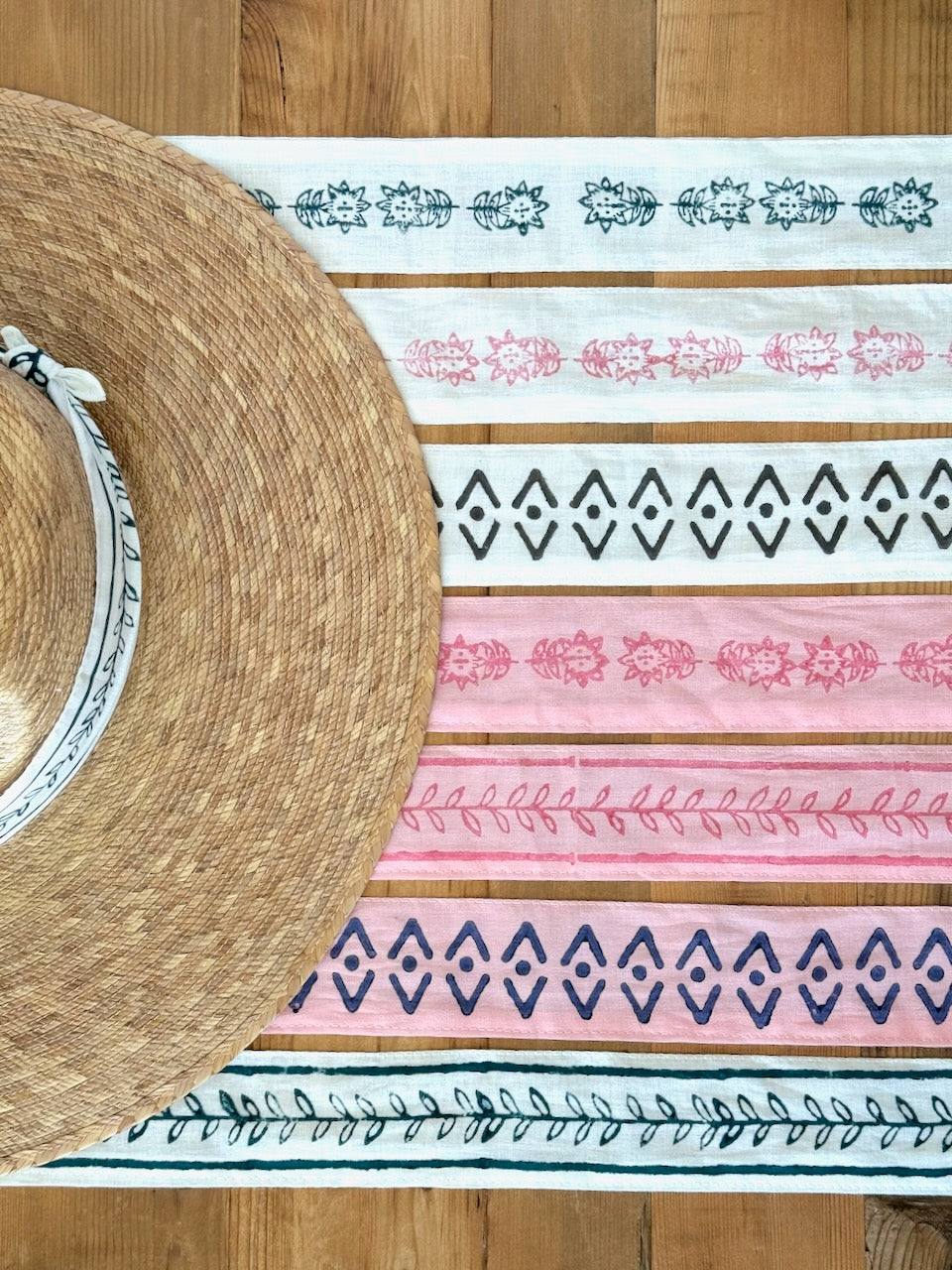 Voile Ribbon - Ivory - Vara Border, Pink