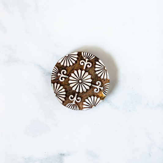 Hand-Carved Wooden Block Coaster - Floral, Daisy