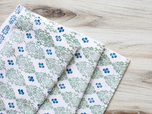 Table Runner - Vara Dogwood, Sage & Uniform Blue