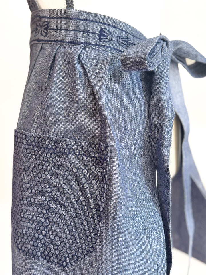 Apron - Honeybee - The Mended Company