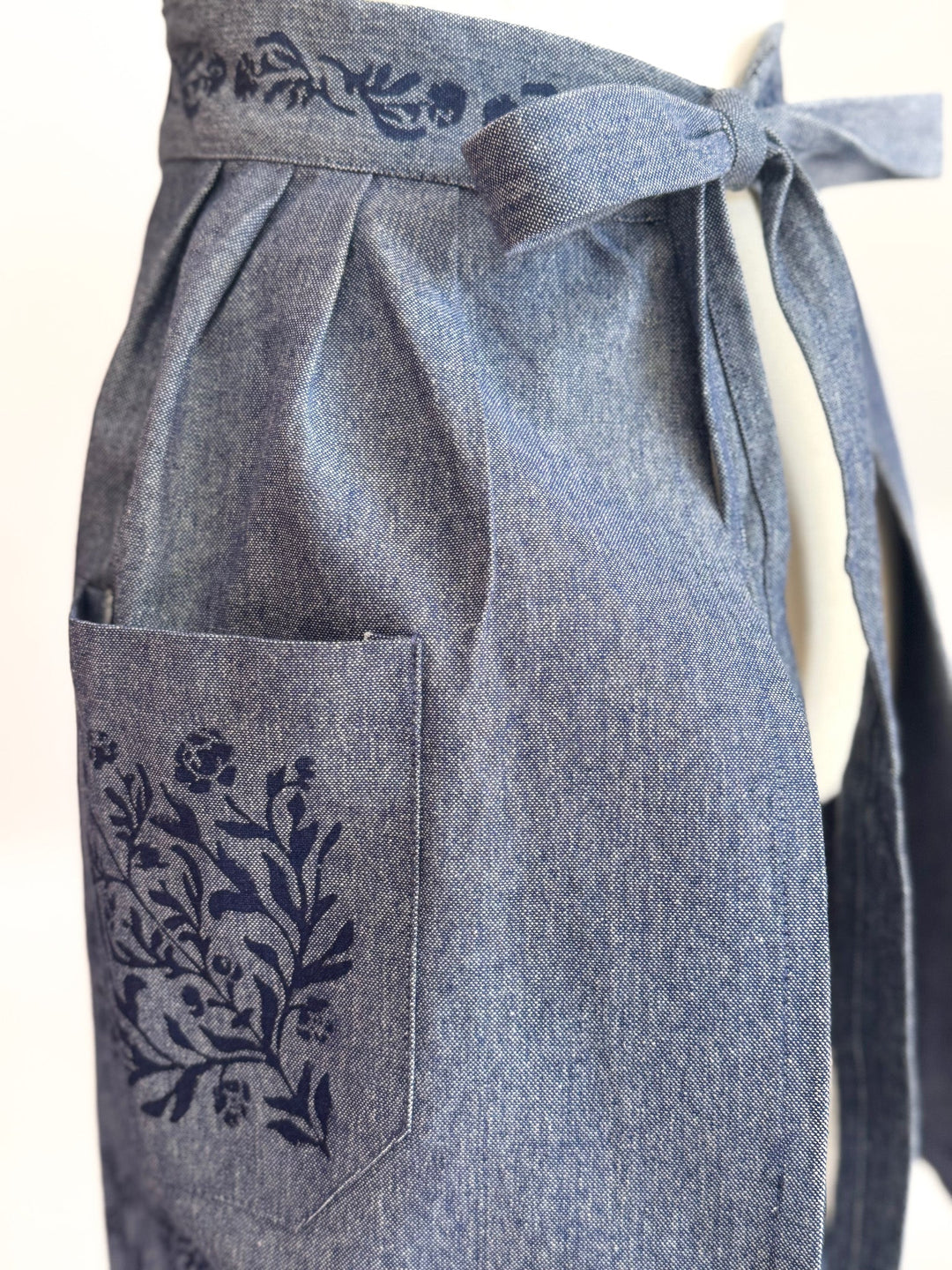 Apron - Peony - The Mended Company