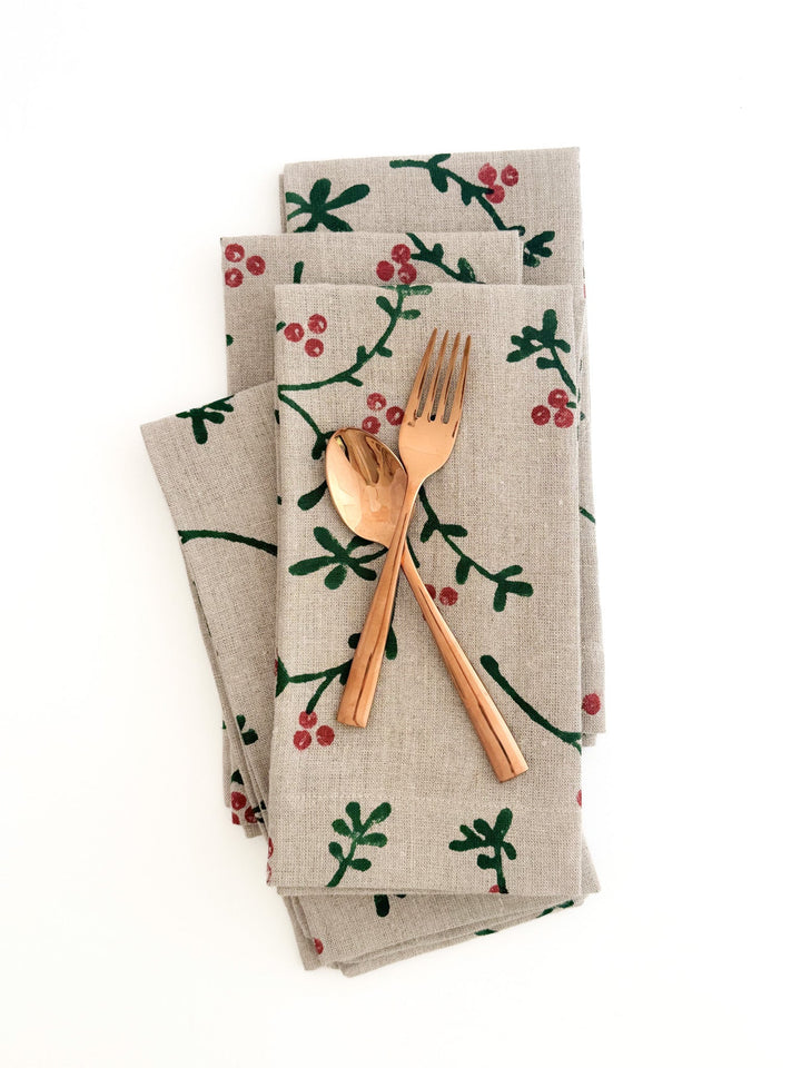 Flax Linen Napkins (set of 4) - Winterberry, Evergreen &amp; Red - The Mended Company