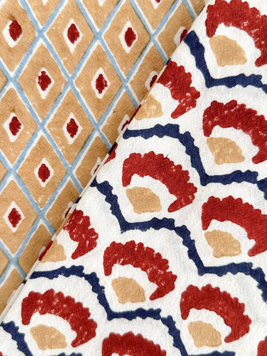 Organic Ivory Napkins (set of 4) - Modern Poppy, Terracotta - The Mended Company