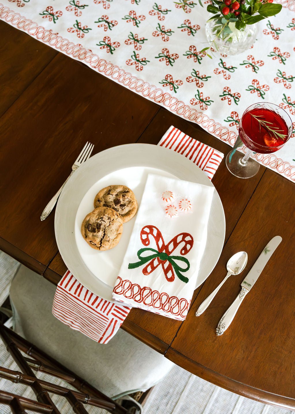 Organic Napkins (set of 4) - Candy Cane, Evergreen & Red - The Mended Company