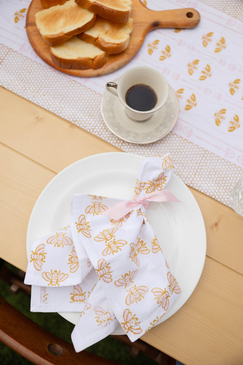 Organic Napkins (set of 4) - Honeybee - Rose & Mustard - The Mended Company