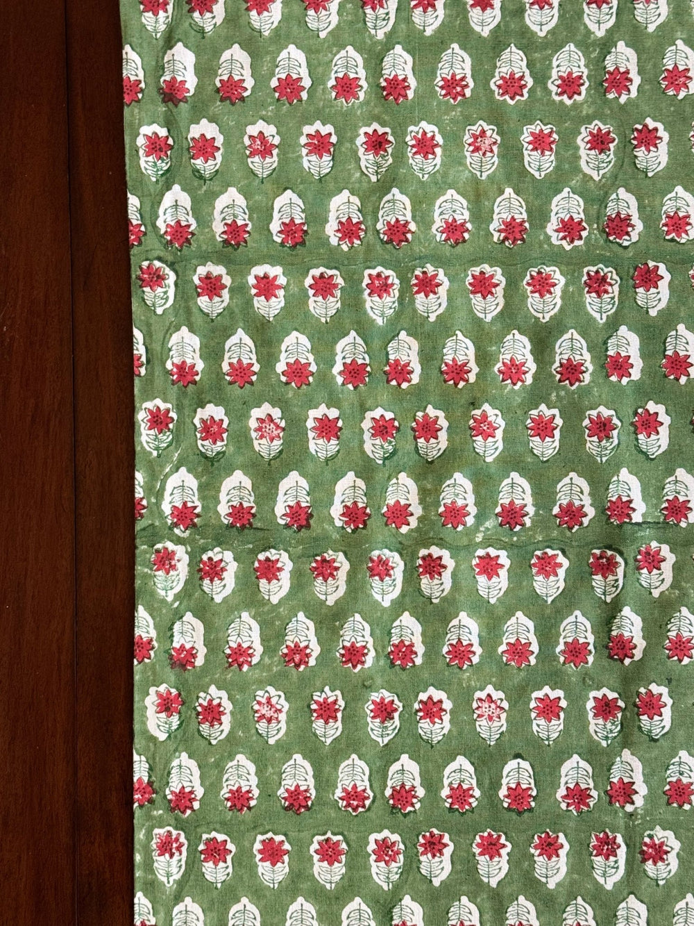 Table Runner - Poinsettia, Red & Sage - The Mended Company