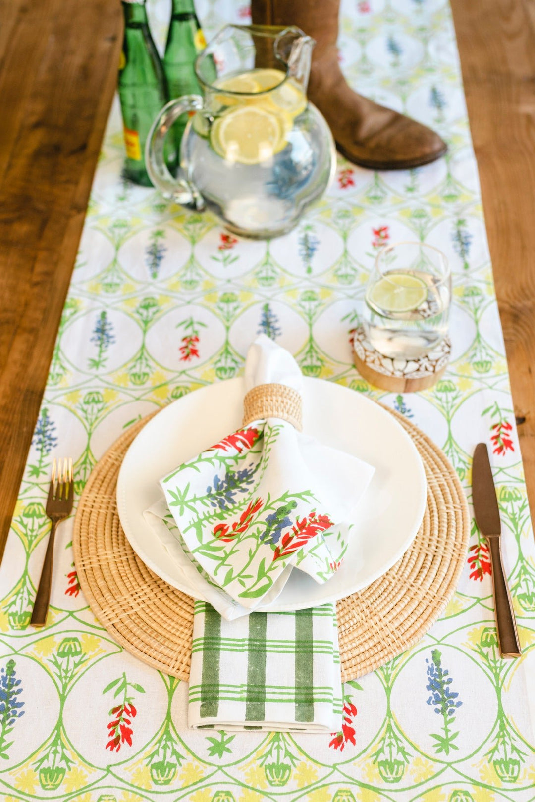 Table Runner - Round Top - The Mended Company