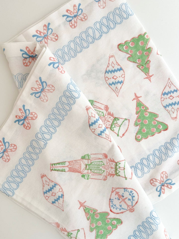 Table Runner - Sugar Plum - The Mended Company
