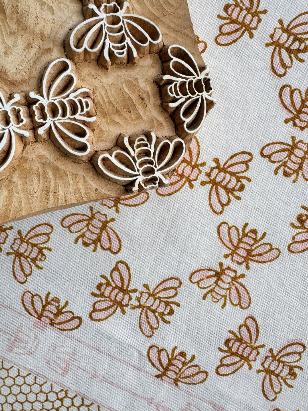 Table Throw - Honeybee - Rose &amp; Mustard - The Mended Company