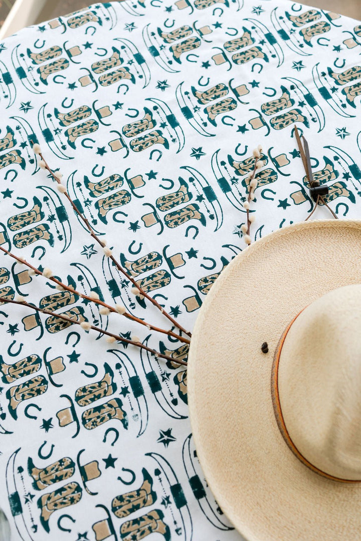 Table Throw (Ivory)- Cowgirl, Midnight &amp; Chai - The Mended Company