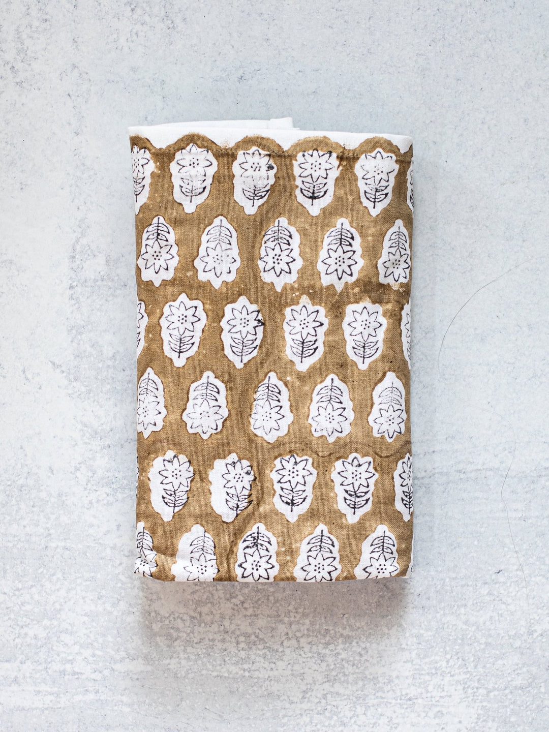 Table Throw (Ivory) - Poinsettia, Black & Chai - The Mended Company
