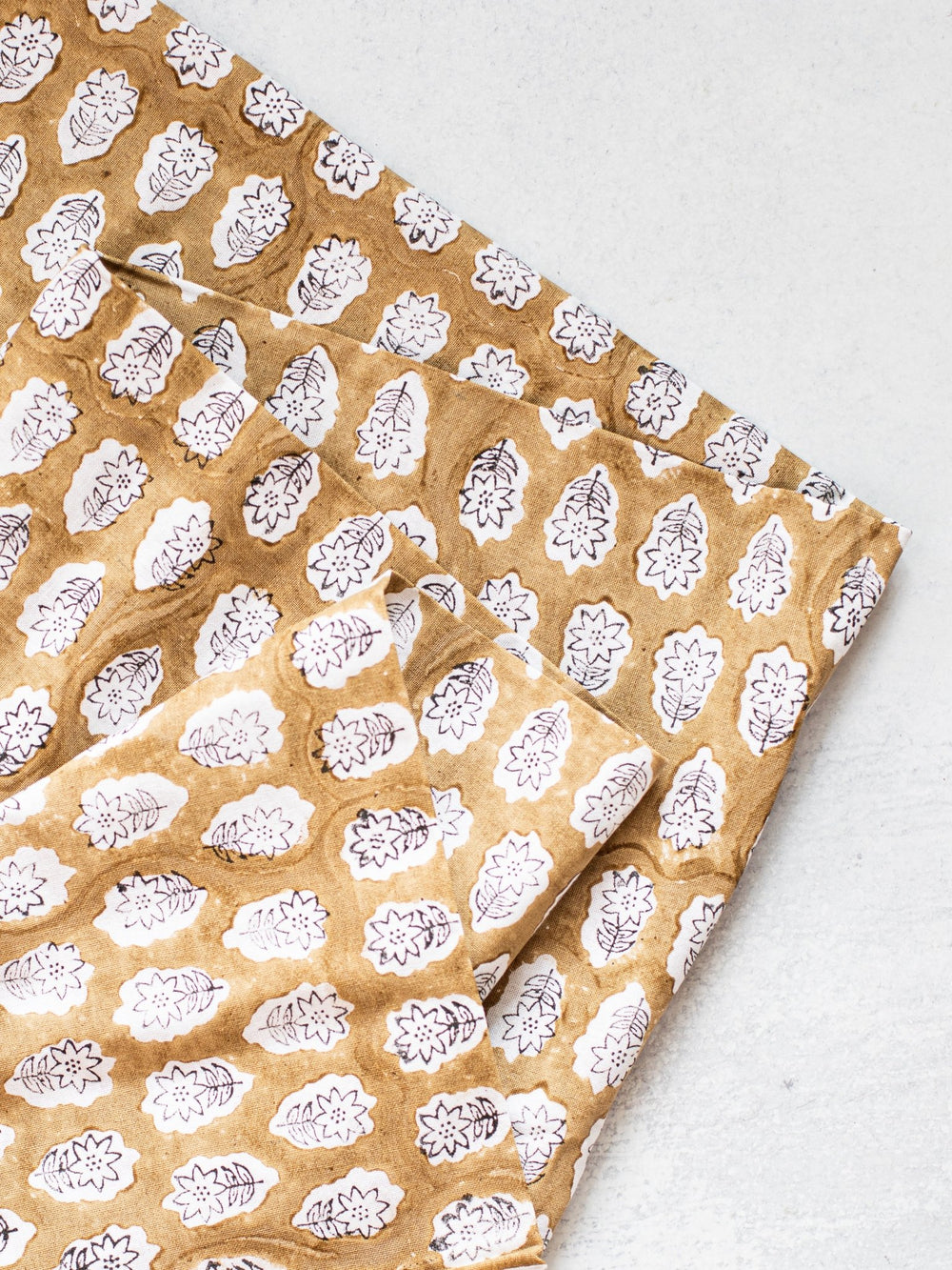 Table Throw (Ivory) - Poinsettia, Black & Chai - The Mended Company