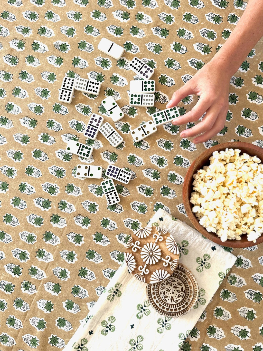 Table Throw (Ivory) - Poinsettia, Midnight, Chai, & Sage - The Mended Company