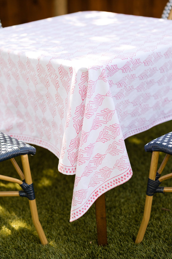 Table Throw - Palmetto, Pink &amp; Rose - The Mended Company