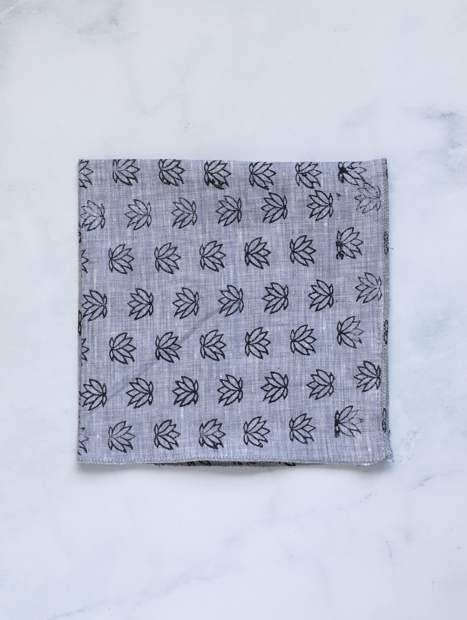 Pocket Square - Gray Linen with Baby Lotus, Black