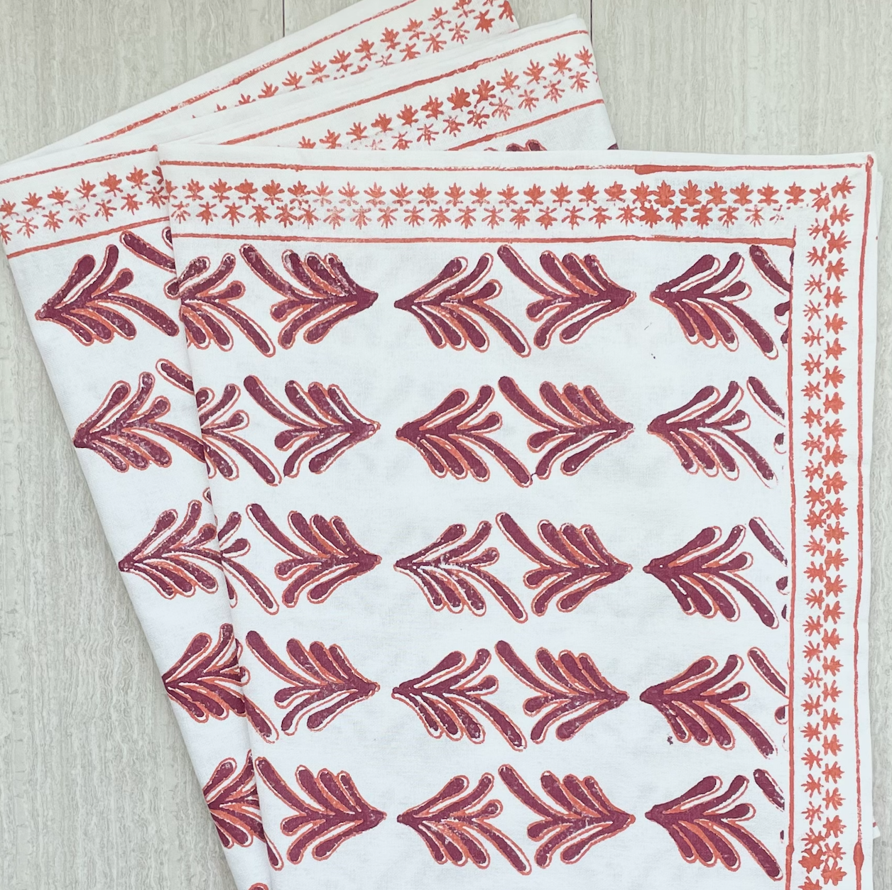 Table Runner - Palmetto, Berry & Coral